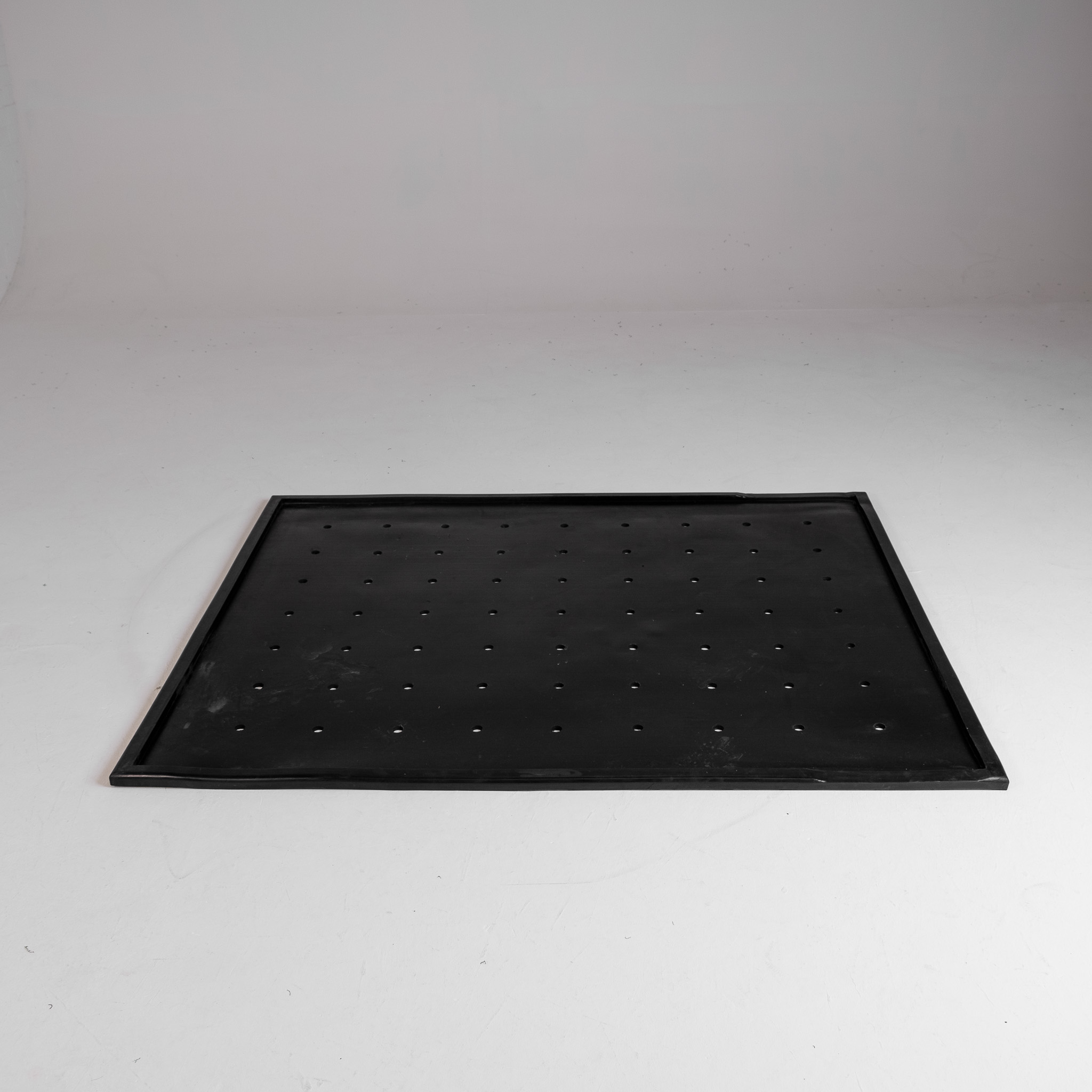 GolfBays Rubber Base For 4'11 X 4'11 Golf Mat (5'9 x 5'9)