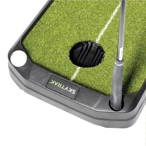 SKYTRAK™ 9' Putting Turf Mat with Automatic Electric Ball Return